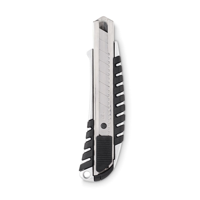 Retractable utility knife