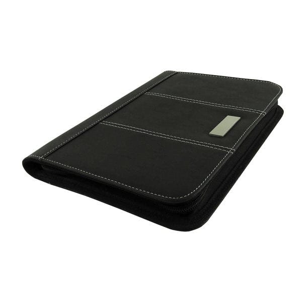 Kleine, schwarze Schreibmappe mit integriertem Taschenrechner und Schreibblock von der Seite